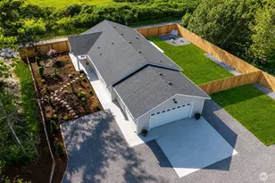 4392 Birch Bay Lynden Rd, Blaine, WA 98230 - Photo 10