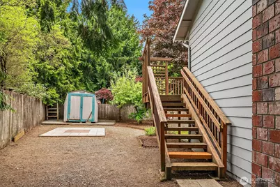 20507 11th Drive SE, Bothell, WA 98012 - Photo 36