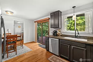 4918 119th Ave SE, Bellevue, WA 98006 - Photo 10