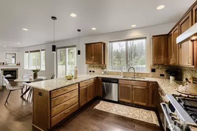 23257 SE 34th Place, Sammamish, WA 98075 - Photo 12
