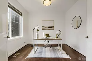 23257 SE 34th Pl, Sammamish, WA 98075 - Photo 8