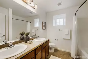23257 SE 34th Pl, Sammamish, WA 98075 - Photo 22