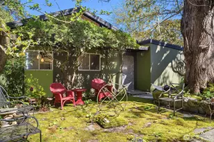 1363 Country Club Dr, Camano Island, WA 98282 - Photo 32