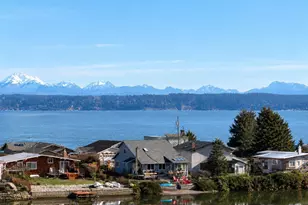1363 Country Club Dr, Camano Island, WA 98282 - Photo 6