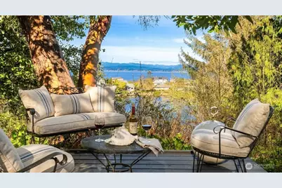 1363 Country Club Drive, Camano Island, WA 98282 - Photo 2