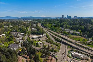 10919 NE 35th Pl, Bellevue, WA 98004 - Photo 18