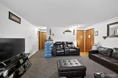 410 10th Street, Lynden, WA 98264 - Photo 4