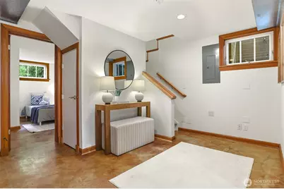 2430 Lorentz Place N, Seattle, WA 98109 - Photo 28