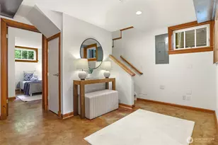 2430 Lorentz Pl N, Seattle, WA 98109 - Photo 28