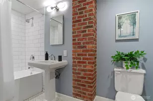 2430 Lorentz Pl N, Seattle, WA 98109 - Photo 26