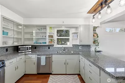 4826 Delaware Avenue, Everett, WA 98203 - Photo 10