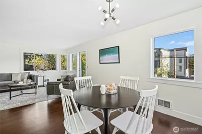120 NW 39th Street #208, Seattle, WA 98107 - Photo 6