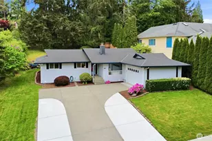 1011 179th Pl NE, Bellevue, WA 98008 - Photo 2