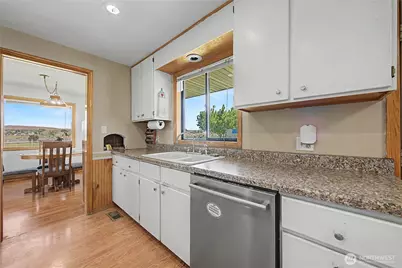 721 Rd 20 NE, Soap Lake, WA 98851 - Photo 10
