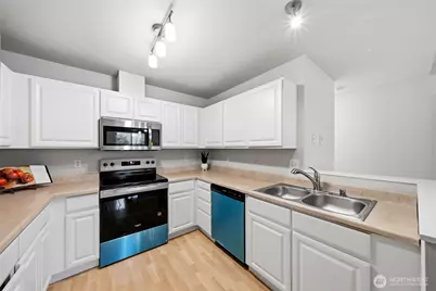 9210 Market Place #K203, Lake Stevens, WA 98258 - Photo 12