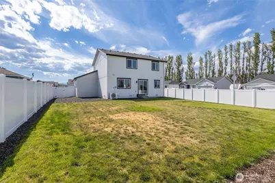 605 N Oak Street, Tieton, WA 98947 - Photo 28