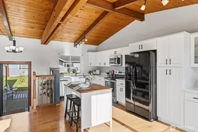 841 Brookmere Drive, Edmonds, WA 98020 - Photo 4