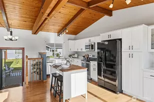 841 Brookmere Dr, Edmonds, WA 98020 - Photo 4