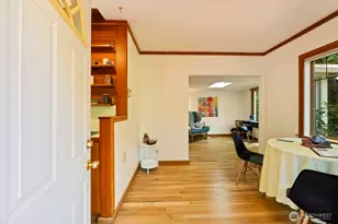 1919 32nd Ave W, Seattle, WA 98199 - Photo 6