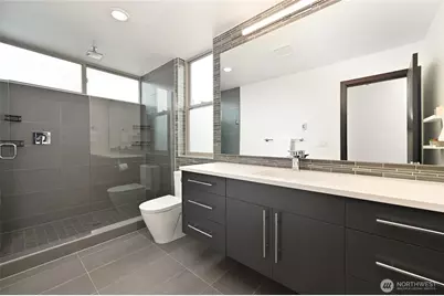 738 D N 95th, Seattle, WA 98103 - Photo 16