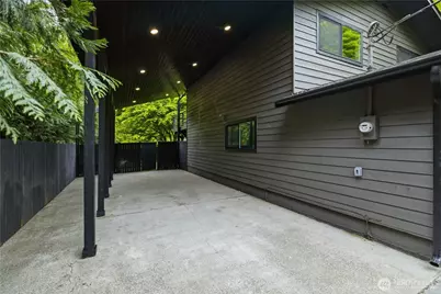 4008 NE 197th Street, Lake Forest Park, WA 98155 - Photo 4