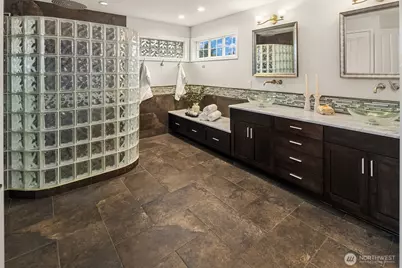 24865 NE 2nd Court, Sammamish, WA 98074 - Photo 26