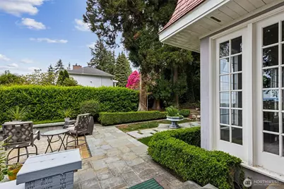 16530 76th Avenue W, Edmonds, WA 98026 - Photo 36