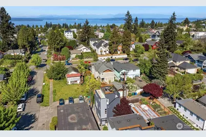 5953 Fauntleroy Way SW #D, Seattle, WA 98136 - Photo 28