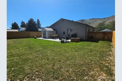 315 Juniper Street, Oroville, WA 98844 - Photo 30