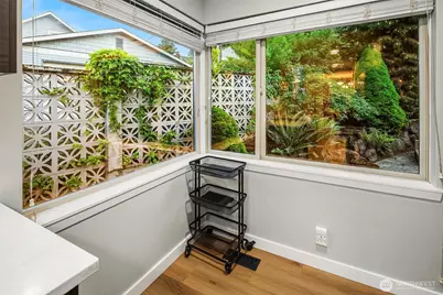 7515 Bagley Avenue N, Seattle, WA 98103 - Photo 18
