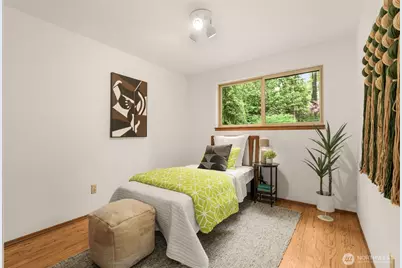 19207 40th Place NE, Lake Forest Park, WA 98155 - Photo 14