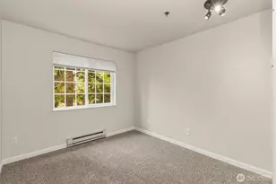 215 SW 100th St, Everett, WA 98204 - Photo 14
