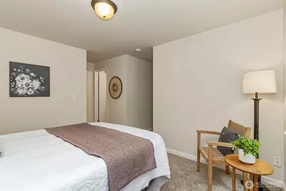215 SW 100th Street #D207, Everett, WA 98204 - Photo 18