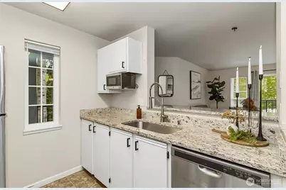 215 SW 100th Street #D207, Everett, WA 98204 - Photo 6