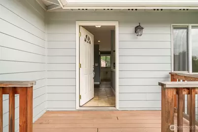 9733 65th Drive NE, Marysville, WA 98270 - Photo 6