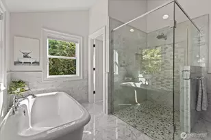 1723 N 128th St, Seattle, WA 98133 - Photo 18