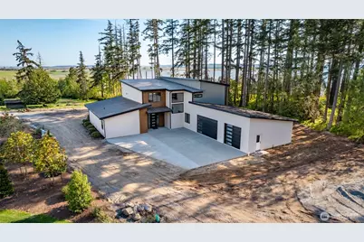12915 Waterview Lane, Mount Vernon, WA 98273 - Photo 10