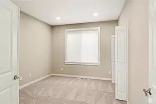 21923 37th Ave SE, Bothell, WA 98021 - Photo 8