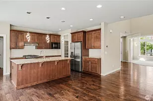 21923 37th Ave SE, Bothell, WA 98021 - Photo 2