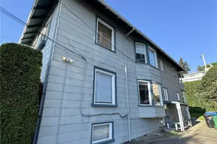 2258 14th Ave W, Seattle, WA 98119 - Photo 4