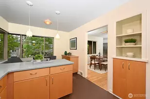 2624 NE 82nd St, Seattle, WA 98115 - Photo 10