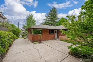 2624 NE 82nd St, Seattle, WA 98115 - Photo 30