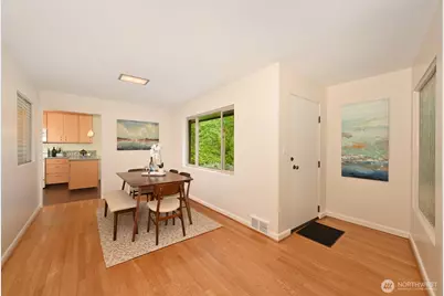 2624 NE 82nd Street, Seattle, WA 98115 - Photo 6