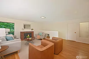 2624 NE 82nd St, Seattle, WA 98115 - Photo 4