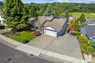 746 22nd St SW, Puyallup, WA 98371 - Photo 6