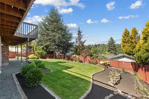 746 22nd St SW, Puyallup, WA 98371 - Photo 36