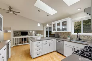 7918 115th Ave SE, Newcastle, WA 98056 - Photo 16