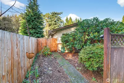 5331 Evergreen Drive, Bellingham, WA 98226 - Photo 14