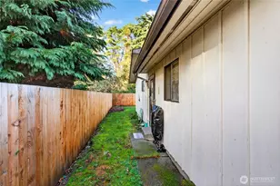 5331 Evergreen Dr, Bellingham, WA 98226 - Photo 16