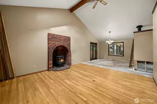1911 154th St Ct E, Tacoma, WA 98445 - Photo 2